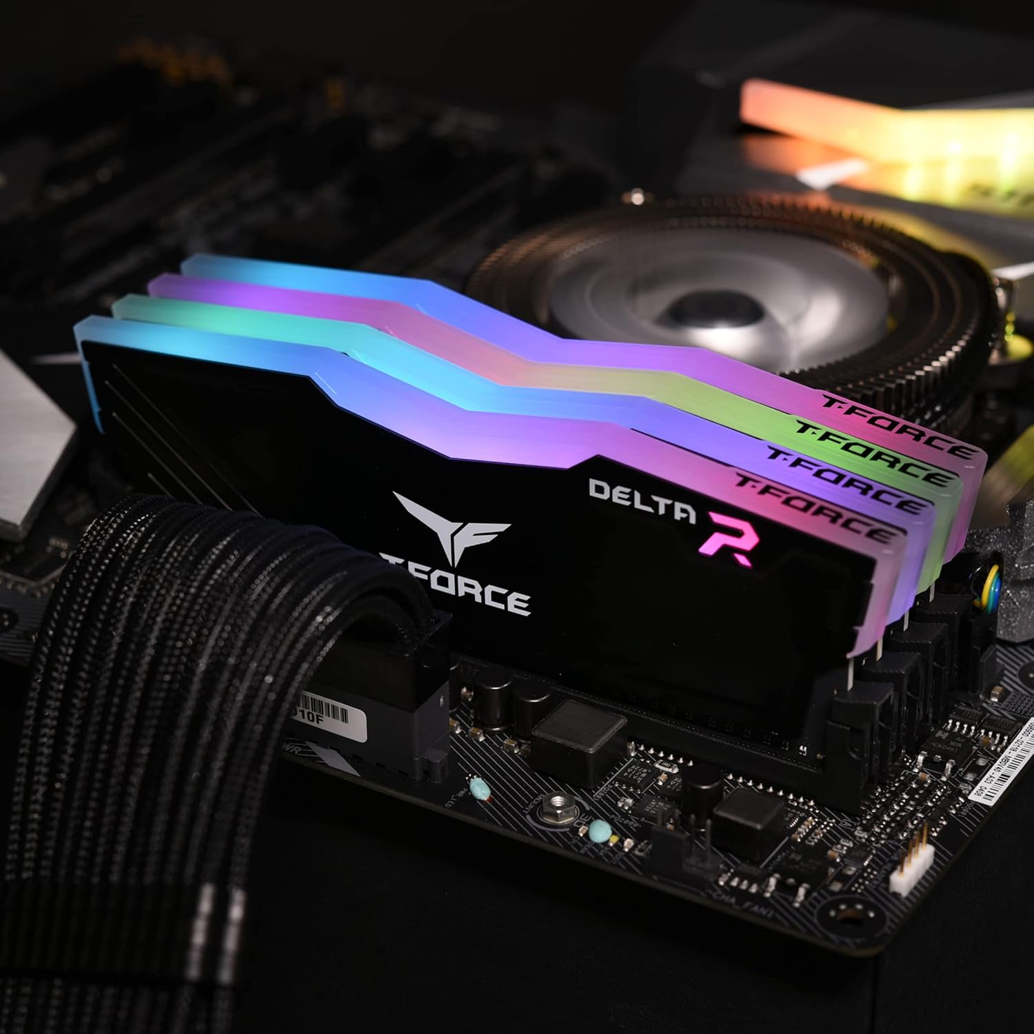 TEAMGROUP T-FORCE DELTA RGB 32GB (16GBX2) DDR4 3600MHZ DESKTOP RAM (BLACK) - Image 2